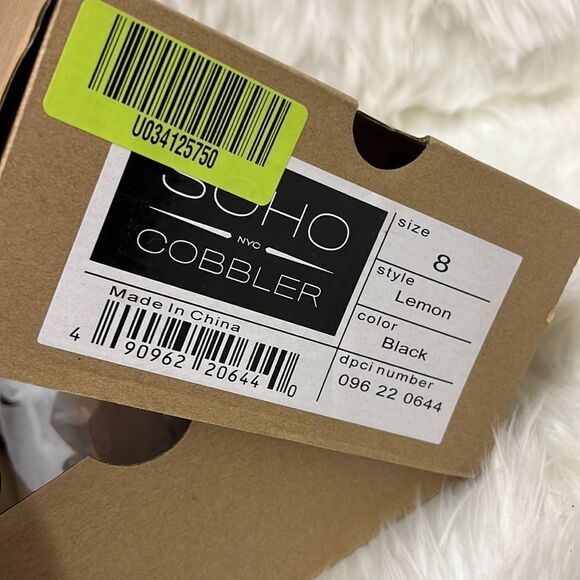 Soho Cobbler Women's Lemon Suede Flat Shoes - Picture 4 of 4